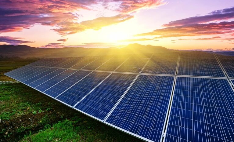Kurumsal Firmalar Neden Güneş Enerjisine Yatırım Yapıyor?